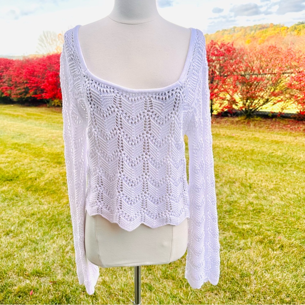 Hollister Crochet Long Bell Sleeve Jumper Sweater - Picture 2 of 16
